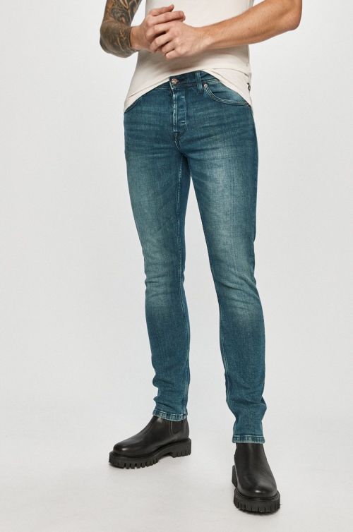 kurtka jeansowa męska jak nosić