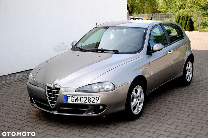 Używane Alfa Romeo 4C - 13 900 PLN, 85 000 km, 2008 