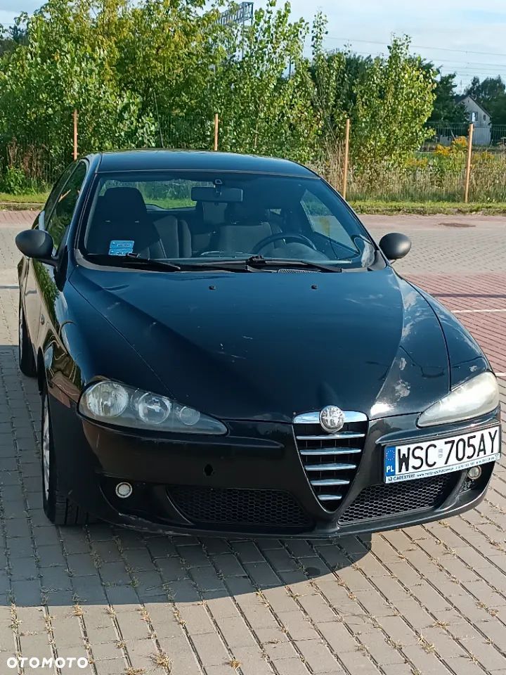 Używane Alfa Romeo 4C - 5 000 PLN, 165 860 km, 2005 