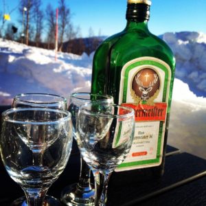 Jagermeister – właściwości, drinki z czym pić ?