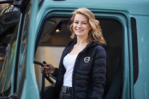 Iwona Blecharczyk Trucking Girl została ambasadorką Volvo