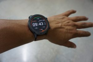 Jak znaleźć smartwatch z dobrą baterią? Gdzie szukać wysokiej jakości modeli?